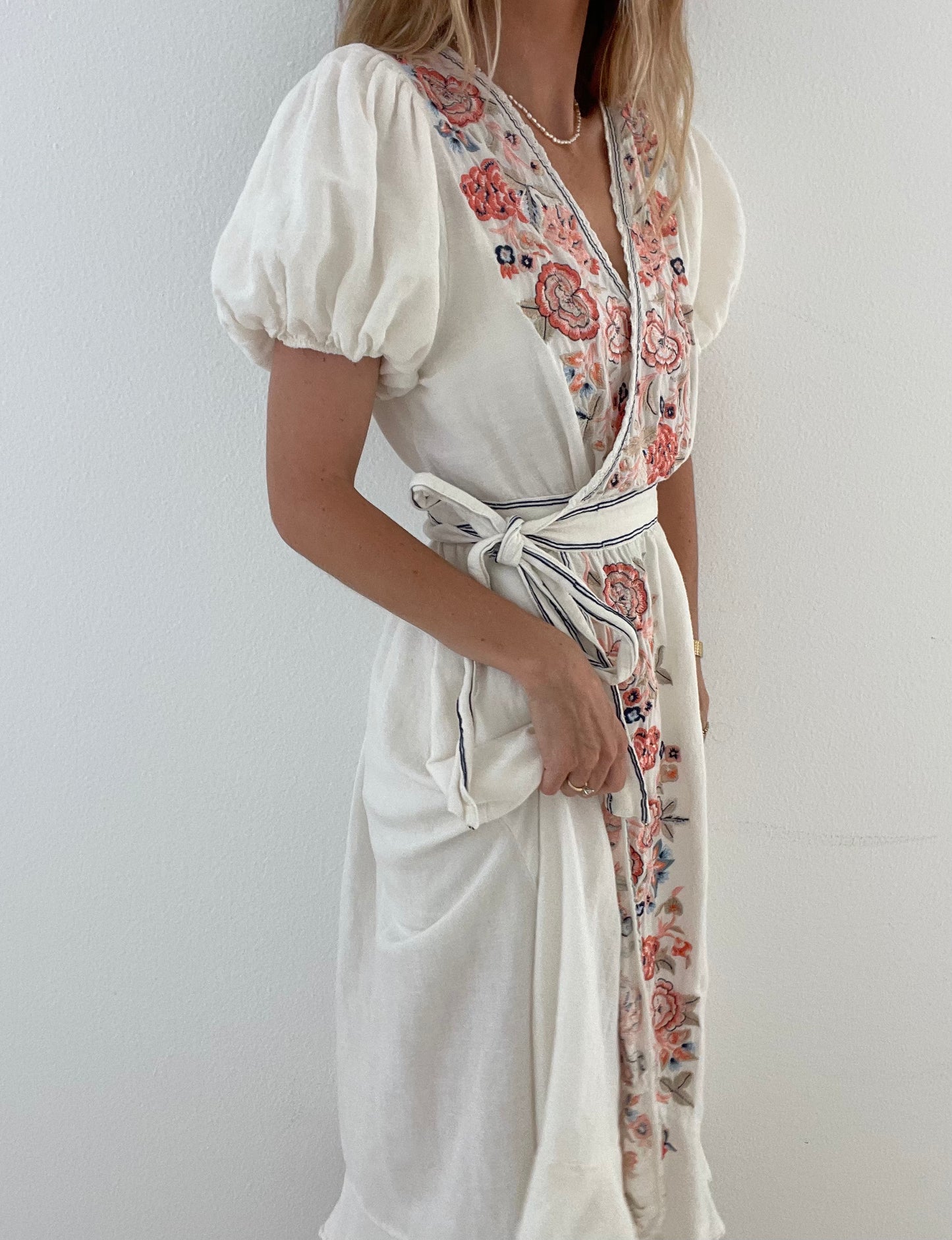 Embroidered Puff Sleeve Dress
