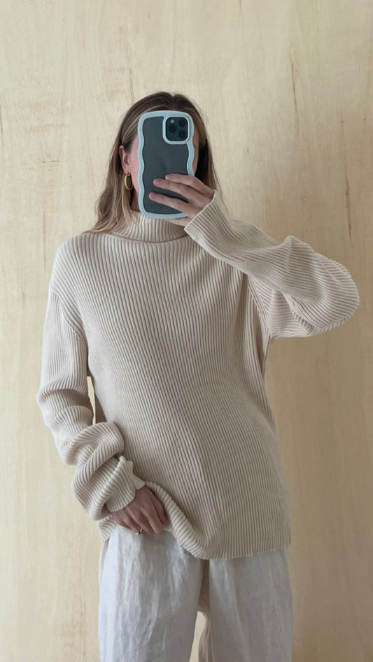 Vintage Ivory Ribbed Turtleneck